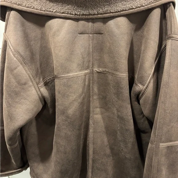 Jacket - Picture 4 of 4